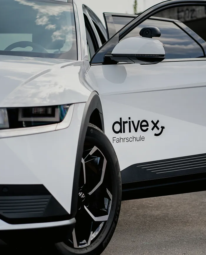 DriveX Fahrzeug